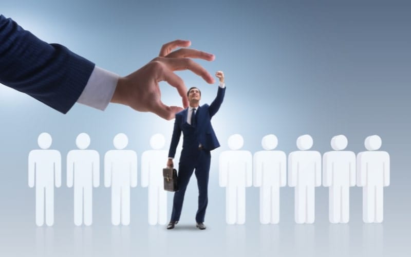 Skills and Qualities of an Effective Executive Recruiter
