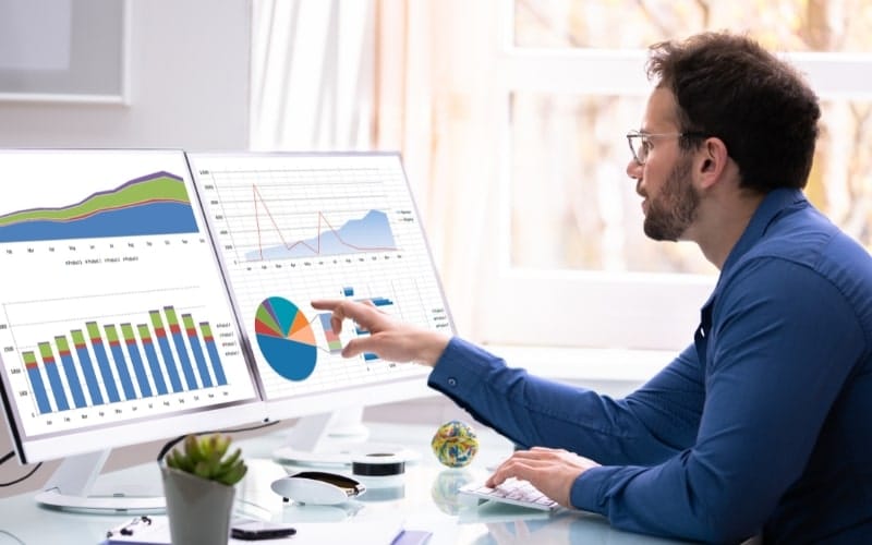 Ways to Use AI in C-Suite Recruitment - 6 Astounding Ways to Use AI in C-Suite Recruitment - Way 1