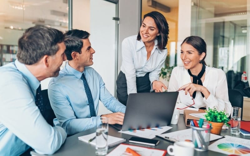 6 Creative Approaches to Succession Planning for C-Suite Leaders