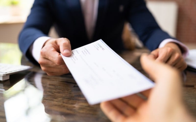 Techniques to Attract Visionary C-Level Executives - 6 Simple Techniques to Attract Visionary C-Level Executives 3 