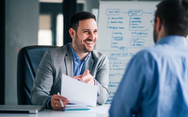 Strategies for Recruiting Diverse C-Suite Executives - 7 Dynamic Strategies for Recruiting Diverse C-Suite Executives strategie 3-min