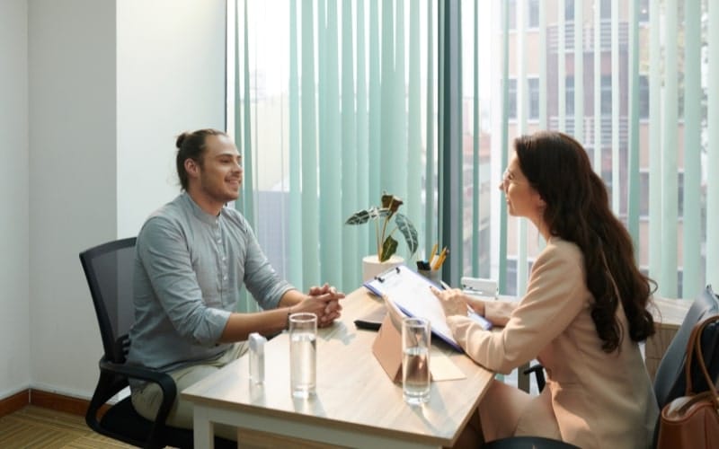 Strategies for Recruiting Diverse C-Suite Executives - 7 Dynamic Strategies for Recruiting Diverse C-Suite Executives strategie 4 