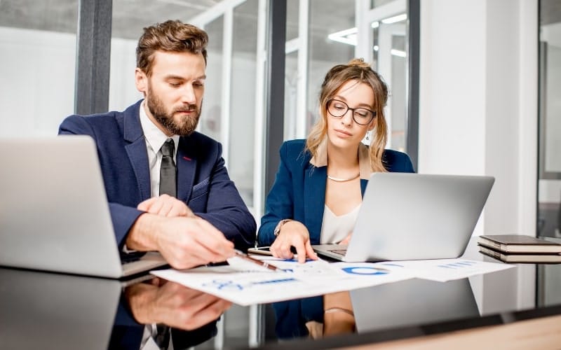 Strategies for Recruiting Diverse C-Suite Executives - 7 Dynamic Strategies for Recruiting Diverse C-Suite Executives strategie 5 