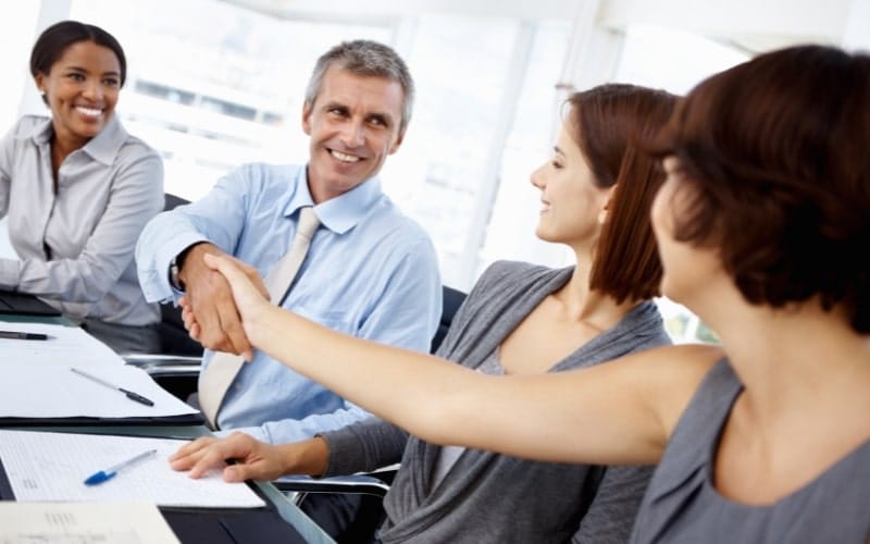 Strategies to Attract High-Performing C-Suite Executives - 7 Dynamic Strategies to Attract High-Performing C-Suite Executives dynamic 2