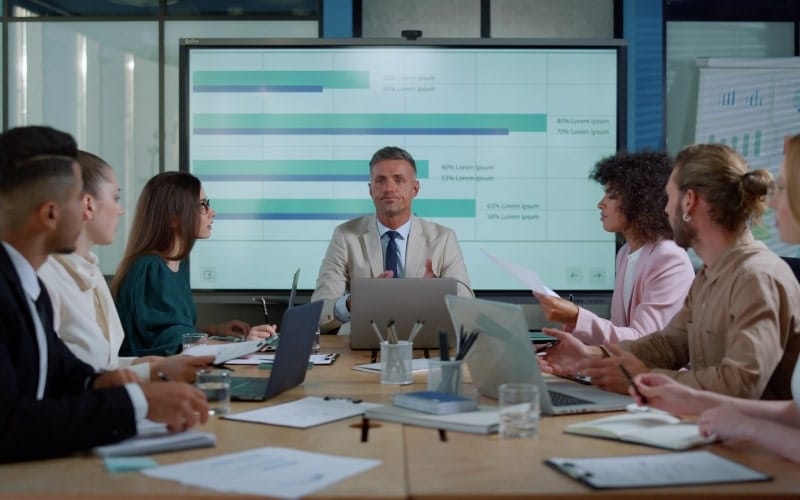 C-Level Executive Onboarding - 7-Effective-Approaches-to-C-Level-Executive-Onboarding-effective-4