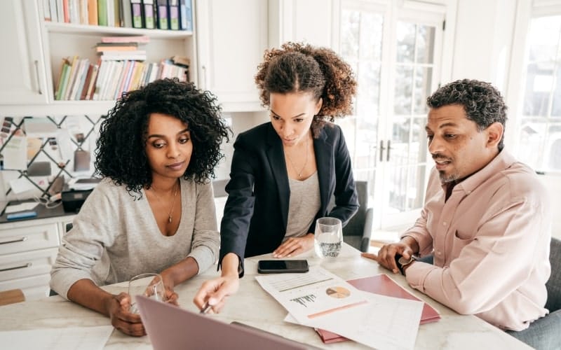 C-Level Executive Onboarding - 7-Effective-Approaches-to-C-Level-Executive-Onboarding-effective-7 