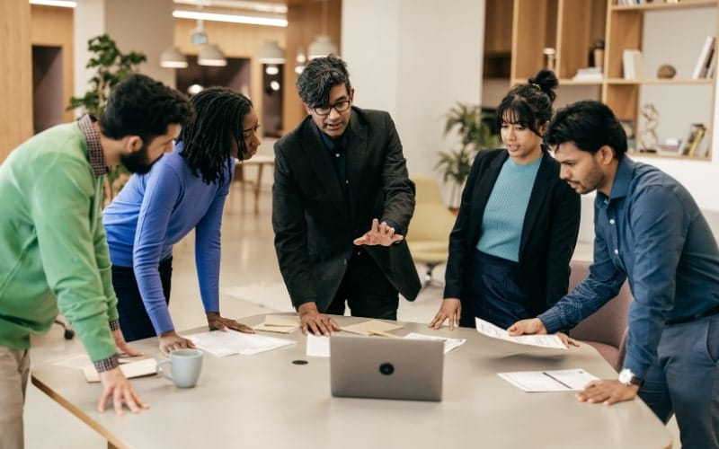 Leadership Traits for Recruiting CEOs - 7 Essential Leadership Traits for Recruiting CEOs Traits 3