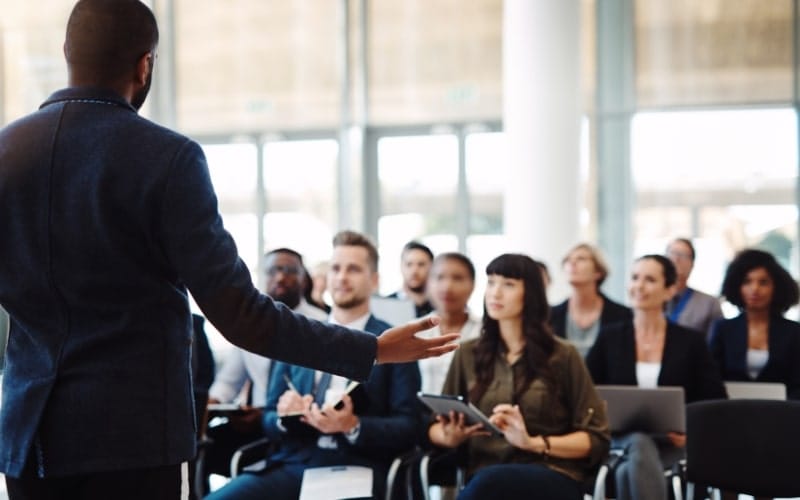 Tactics for Securing C-Level Candidates - 8-Aggressive-Tactics-for-Securing-C-Level-Candidates-tactics-7