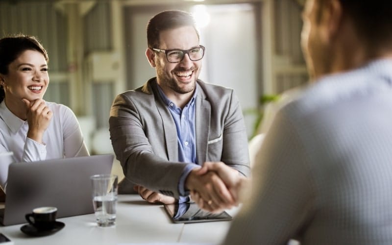 Tips for Recruiting Global C-Suite Leaders - 8 All-Inclusive Tips for Recruiting Global C-Suite Leaders - Tip 1