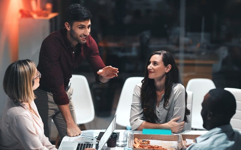 Strategies for Attracting Passive C-Level Candidates - 8 Alluring Strategies for Attracting Passive C-Level Candidates alluring 1
