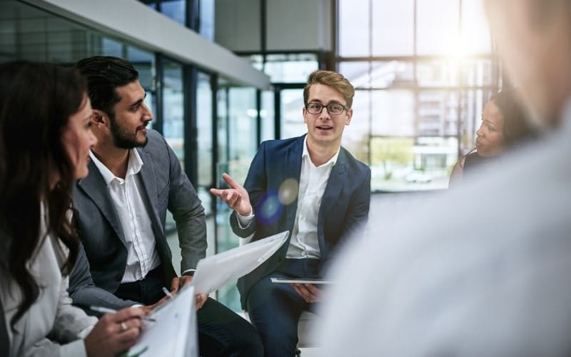 Strategies for Attracting Passive C-Level Candidates - 8 Alluring Strategies for Attracting Passive C-Level Candidates alluring 6