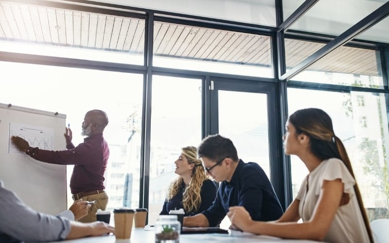 Strategies for Attracting Passive C-Level Candidates - 8 Alluring Strategies for Attracting Passive C-Level Candidates alluring 8