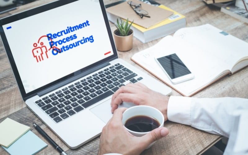 Tactics for Navigating Confidential C-Suite Recruitment - 8 Simple Tactics for Navigating Confidential C-Suite Recruitment tactics 2