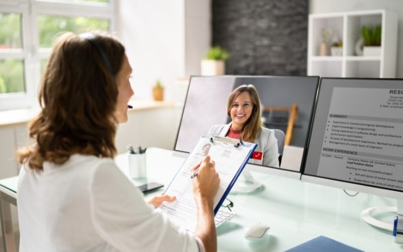 Methods to Ensure C-Suite Candidate Confidentiality - 9 Simple Methods to Ensure C-Suite Candidate Confidentiality method 4