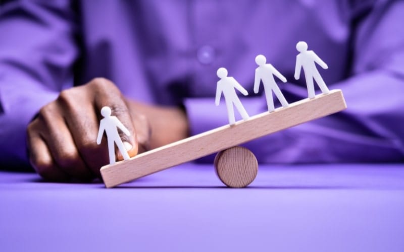 Strategies for Recruiting C-Level Executives - Strategies for Recruiting C-Level Executives- Tip2-min