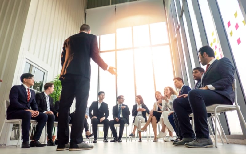 How Headhunters Evaluate Leadership Potential in Candidates
