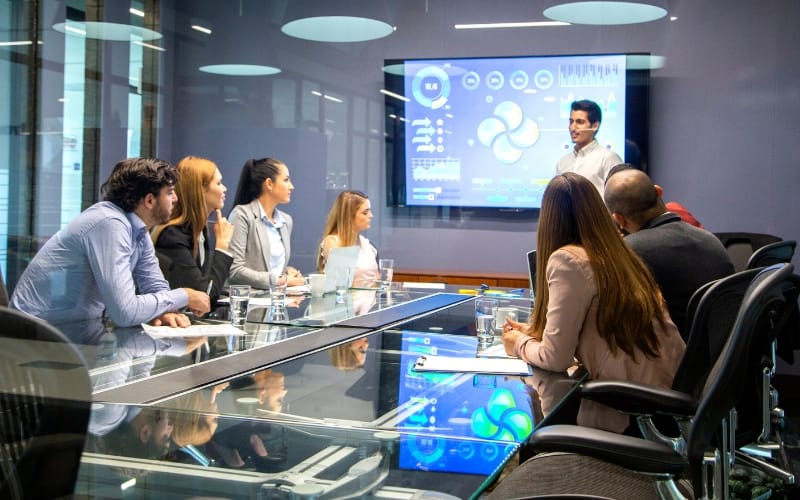 How to Attract the Right CEO, CFO, and CTO for Your Business