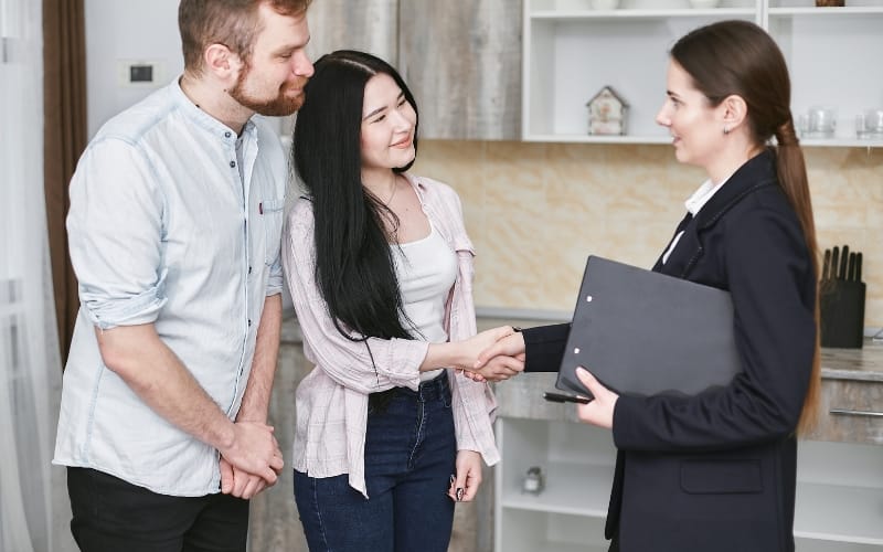 Reputation and Credibility: The Role of Client Testimonials & Case Studies