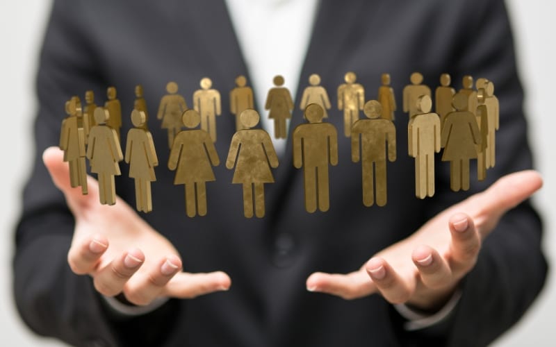 The Evolution of AI in Executive Headhunting