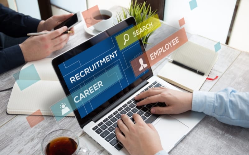 Challenges and Opportunities in Retail C-Level Recruitment USA