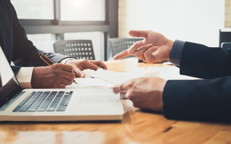 Challenges in Regional Executive Hiring US Companies Face