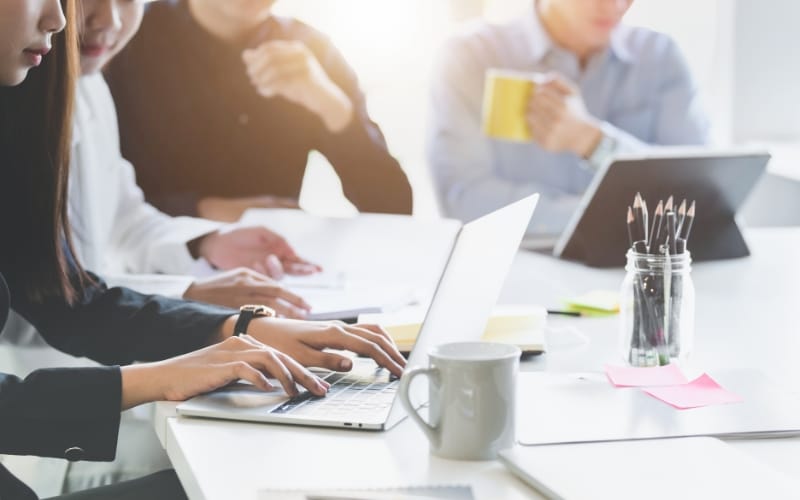 How to Customize Your C-Suite Hiring Playbook for Different Roles
