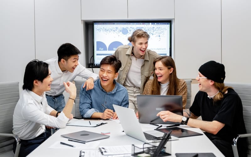 Leveraging a Nationwide Talent Network for Rapid Leadership Team Hiring