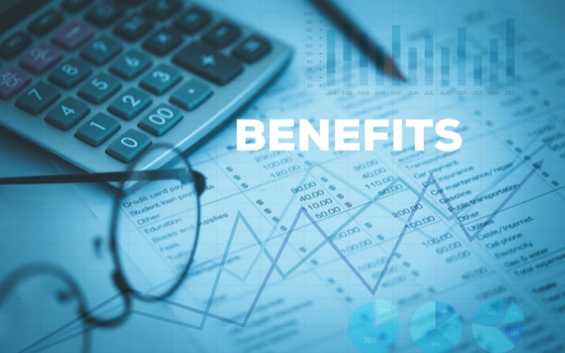 Tailored Incentives and Benefits: The Heart of Executive Retention Strategies