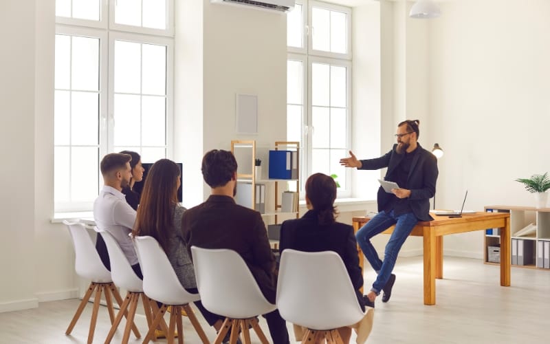 The Surge in E-Commerce Executive Hiring Across the US Market