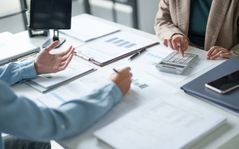 Why Internal Teams Face Hurdles in Executive Hiring