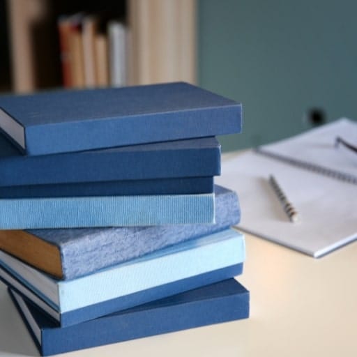 Specialized Knowledge in Academic Healthcare