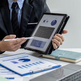 Commercial Sales Leadership Expertise